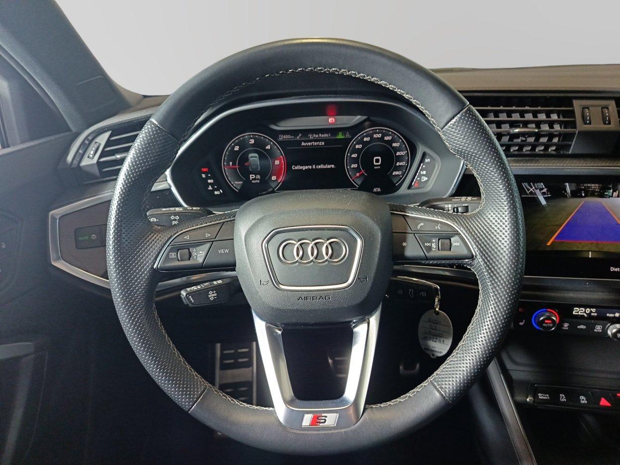 AUDI Q3 2ª serie - Q3 SPB 35 TDI S tronic S line edition