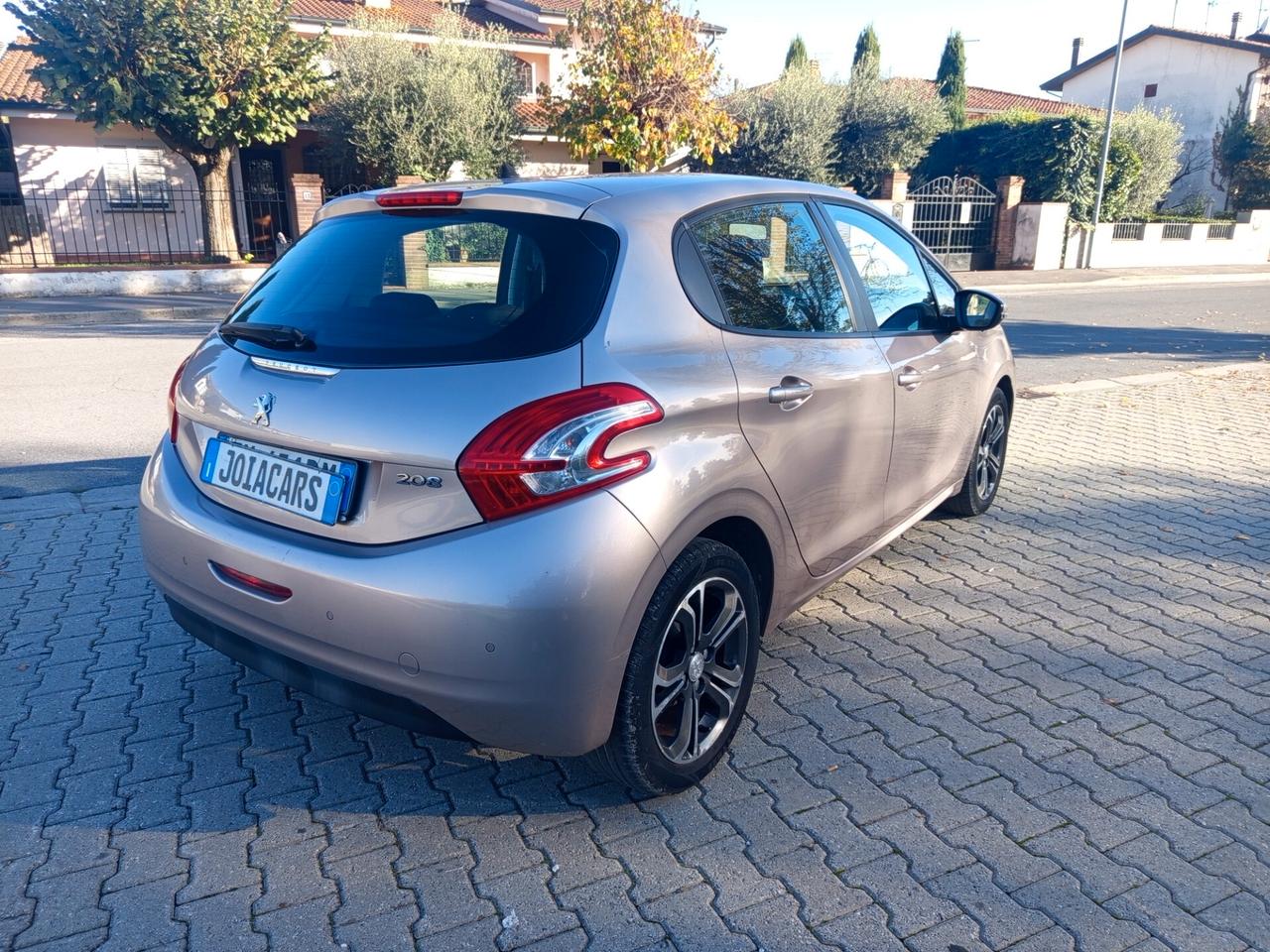 Peugeot 208 1.2 VTi 82 CV 5 porte Allure