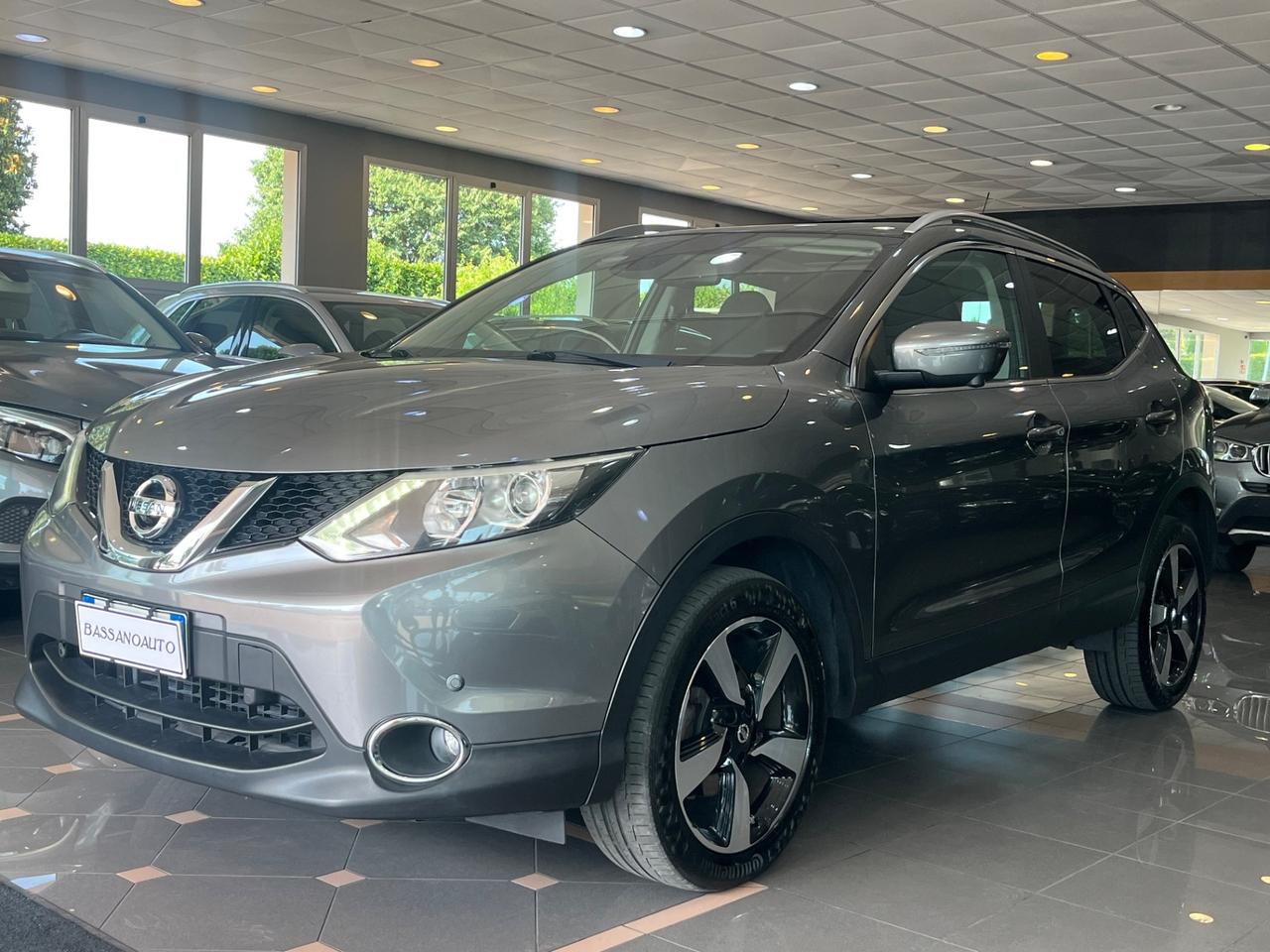 Nissan Qashqai 1.6 4X4 ! TETTO+CAMERA 360* EURO 6 !!