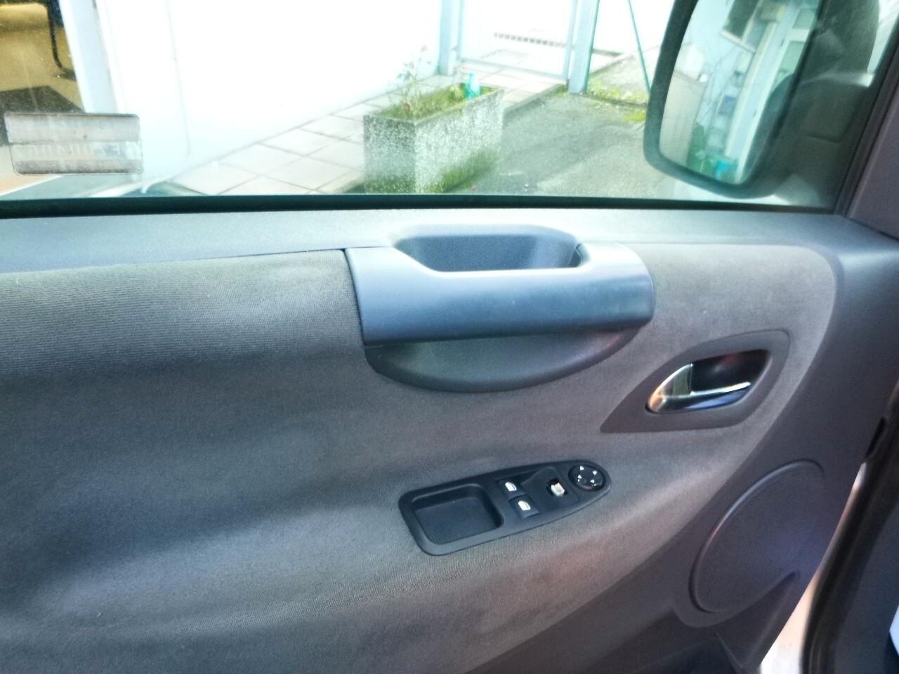 Citroen Jumpy 2.0 HDi/125 FAP PC-TN Multispace Combi (N1)