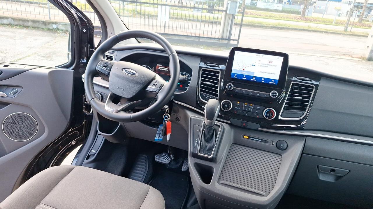 Ford Tourneo Custom 320 2.0 EcoBlue 170CV aut. PC Titanium