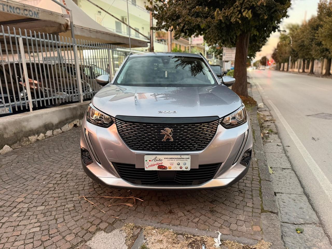 Peugeot 2008 PureTech 100 S&S Allure