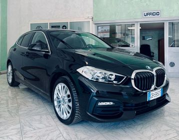 Bmw 118 118d 5p. Business Advantage