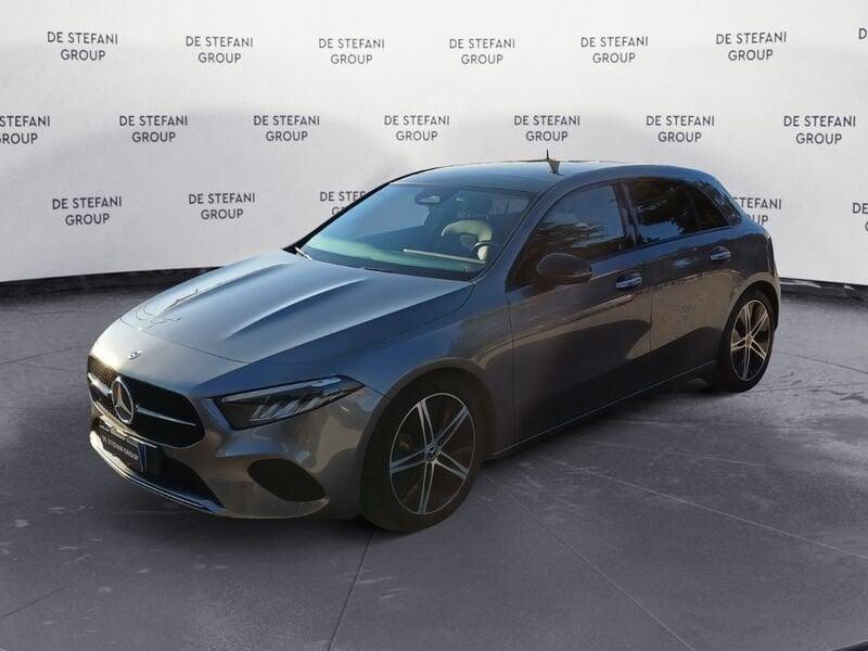 Mercedes-Benz Classe A A 180 d Progressive Advanced NIGHT-PACK