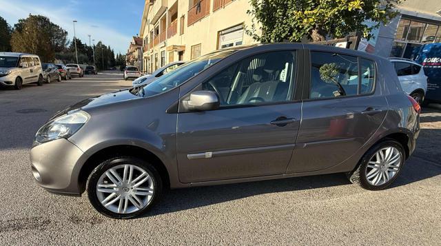 RENAULT Clio 1.2 16V 5 porte Dynamique