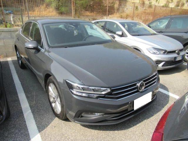 VOLKSWAGEN Passat 1.6 TDI DSG 120 Cv Business BMT Automatic Navi