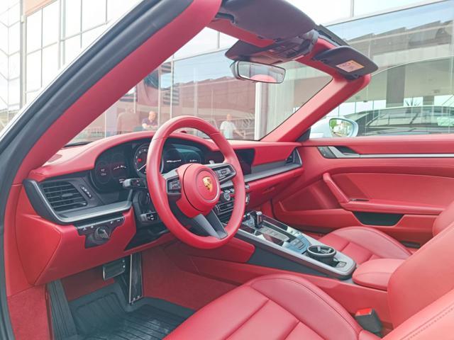 PORSCHE 911 Targa 4S