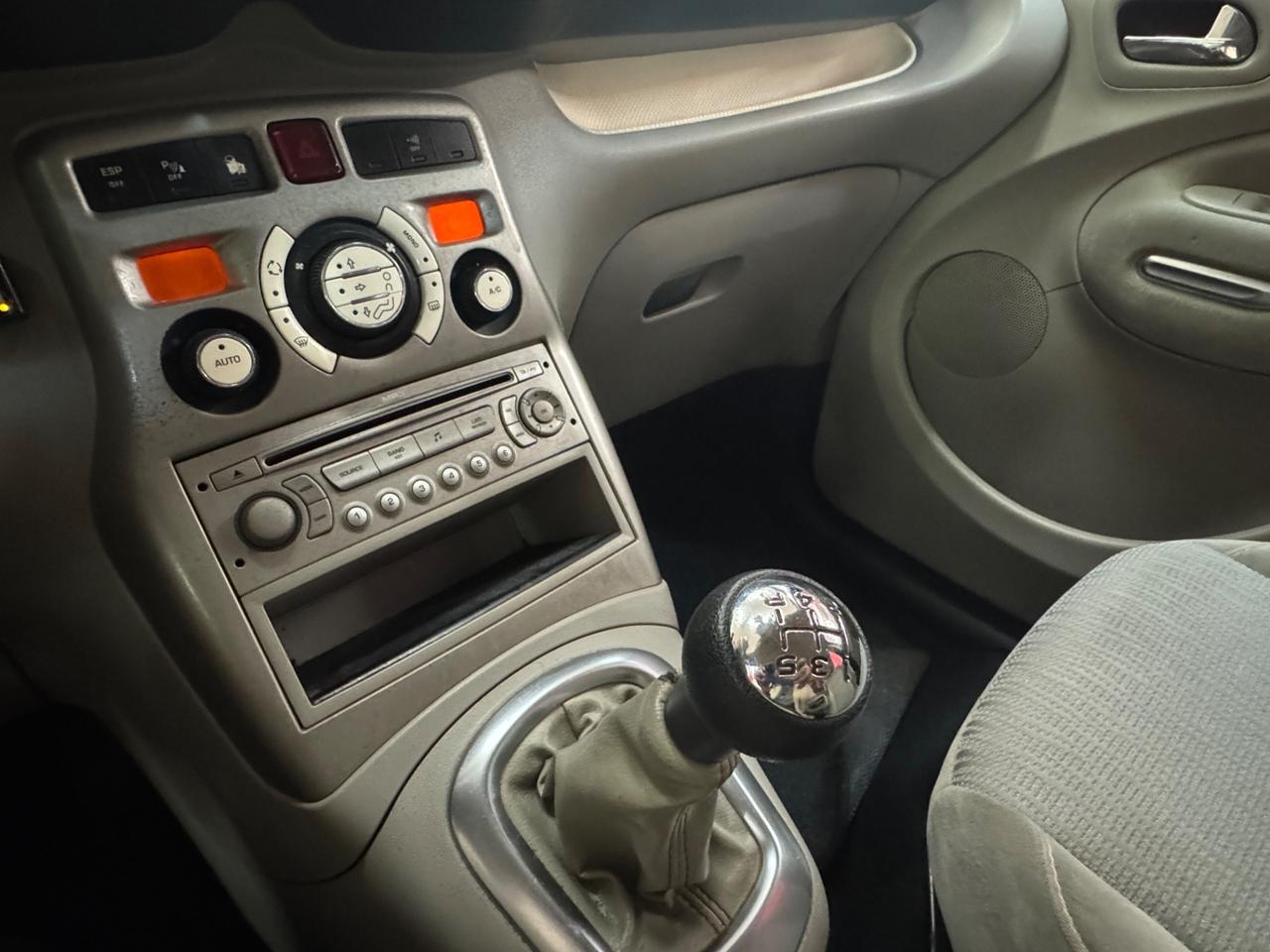 Citroen C3 Picasso C3 Picasso 1.6 VTi 120 Exclusive GPL Problemi al motore
