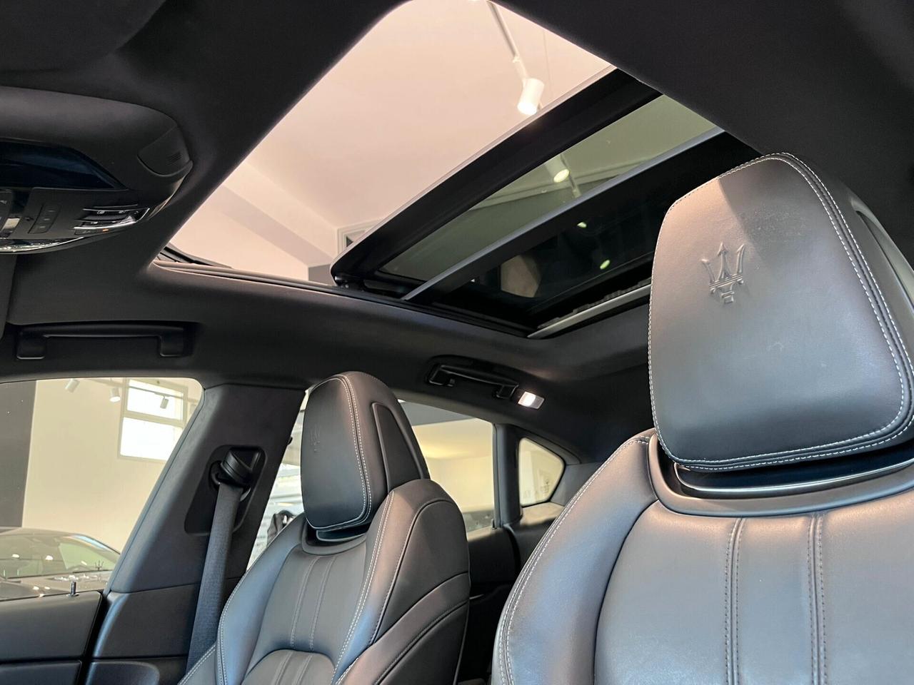 MASERATI LEVANTE 3.0 250CV GRANSPORT TETTO APRIBILE