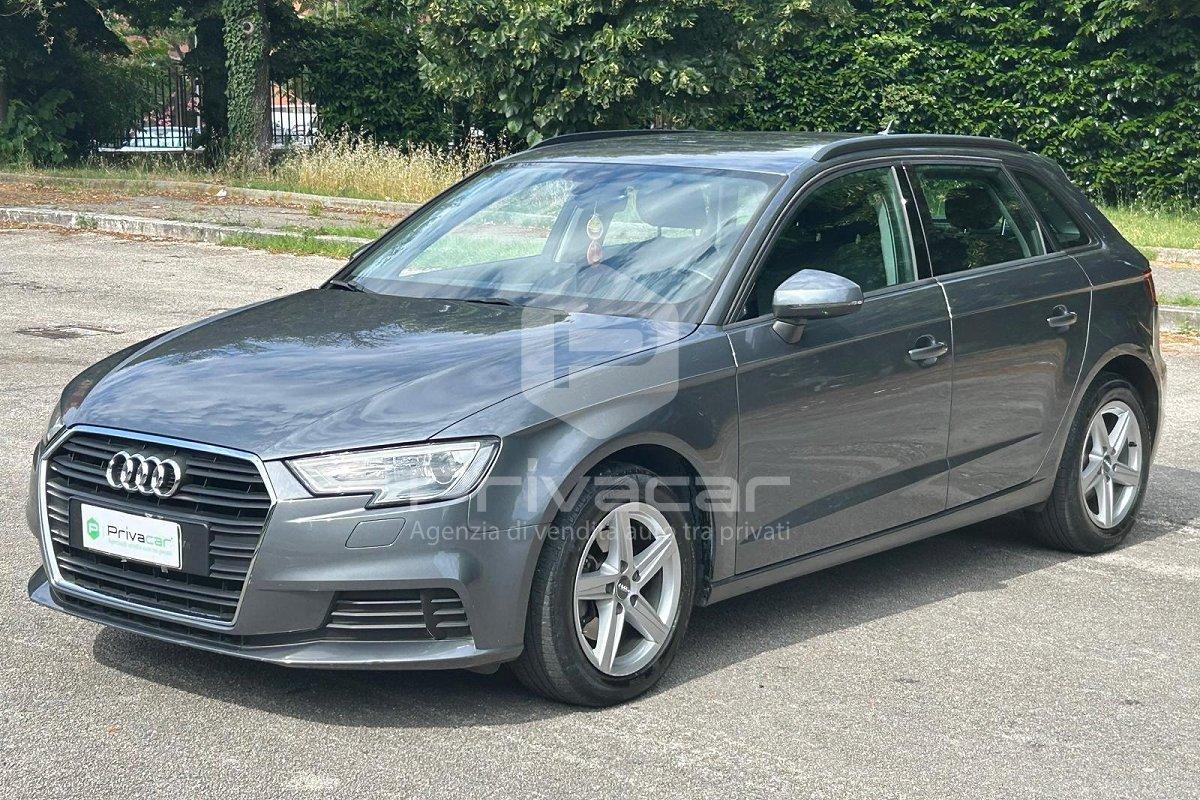 AUDI A3 1.6 TDI 116 CV S tronic Business