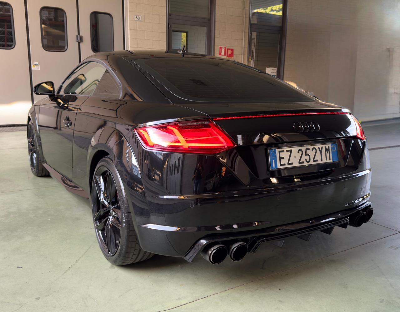 Audi TT Coupé 2.0 TFSI quattro S tronic line