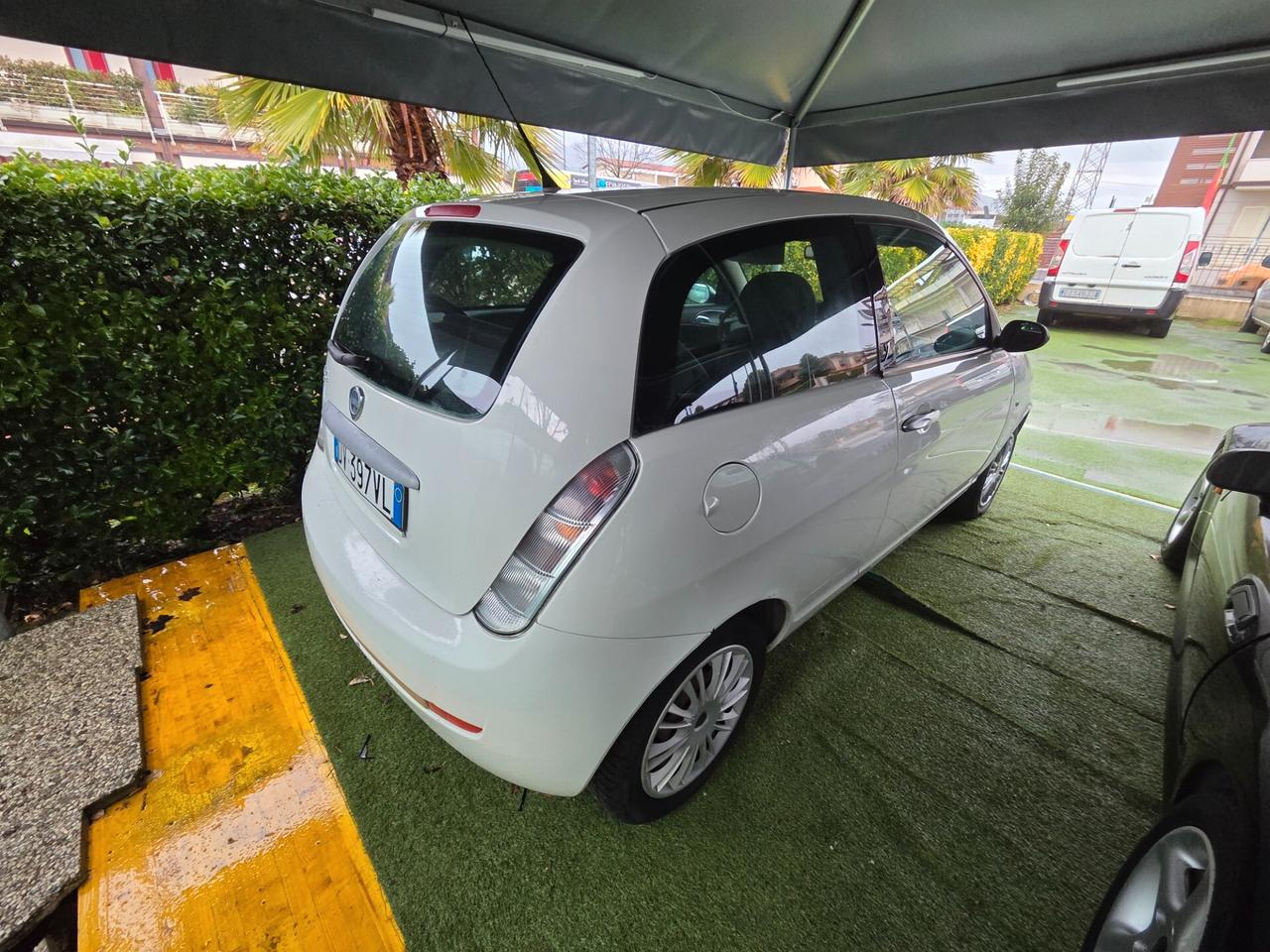 Lancia Ypsilon 1.2 Argento