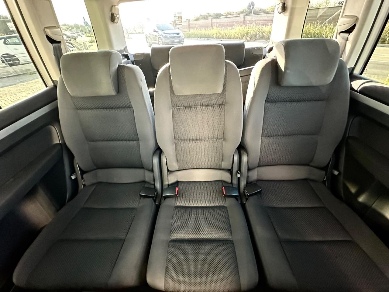 Volkswagen Touran 1.6 TDI Comfortline 7 POSTI