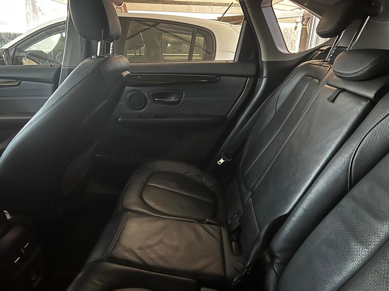 Bmw 216 216d Active Tourer Luxury