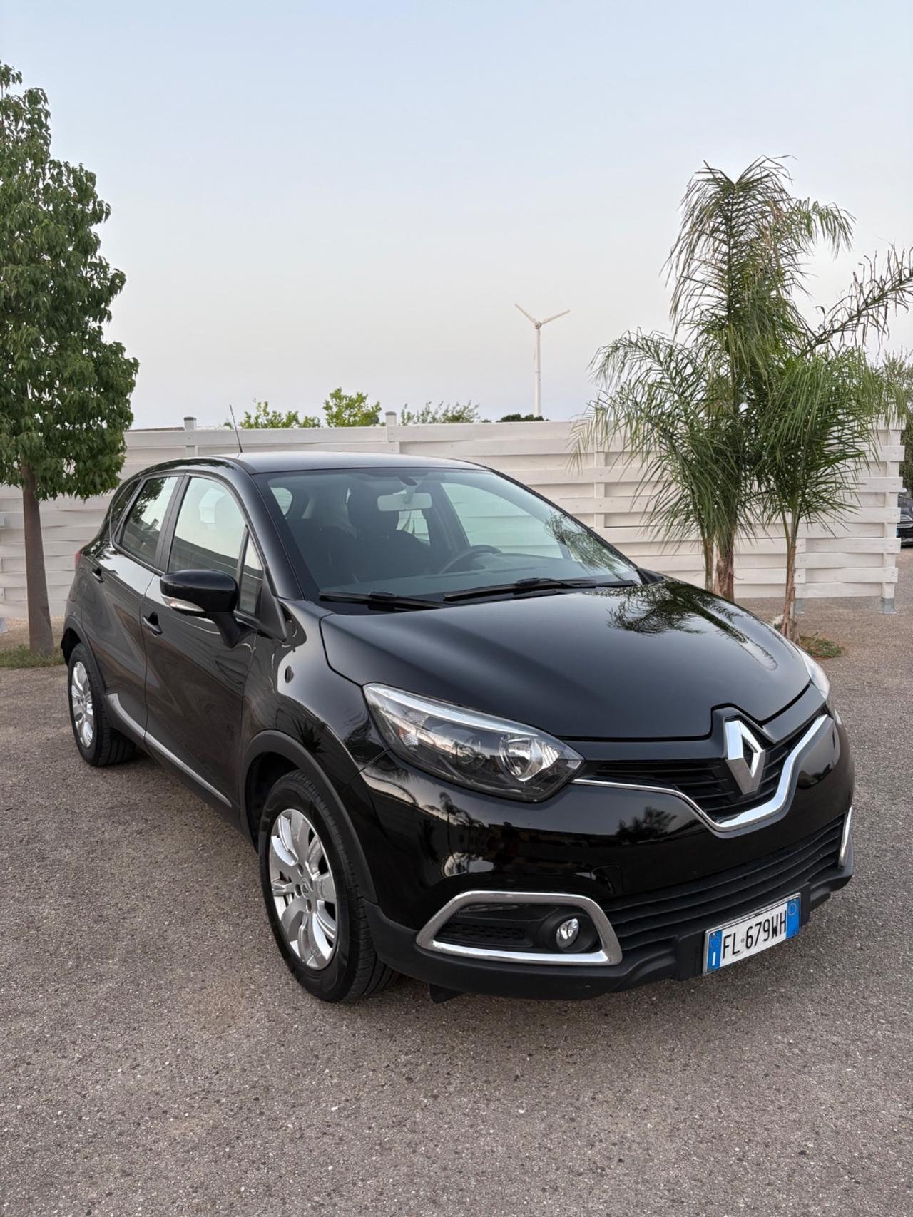 Renault Captur 1.5 dCi tagliando e distribuzione eseguiti Start&Stop