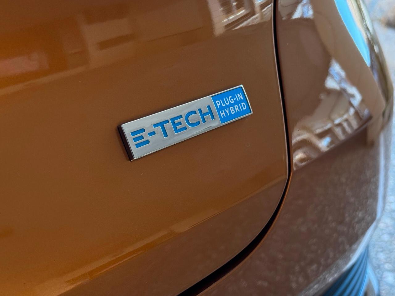 Renault Captur Plug-in Hybrid E-Tech 160 cv Initiale Paris