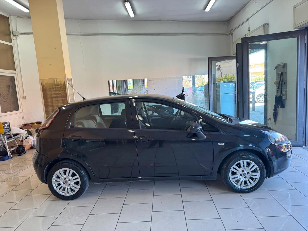 Fiat Punto 1.3 MJT II 75 CV 5 porte Lounge