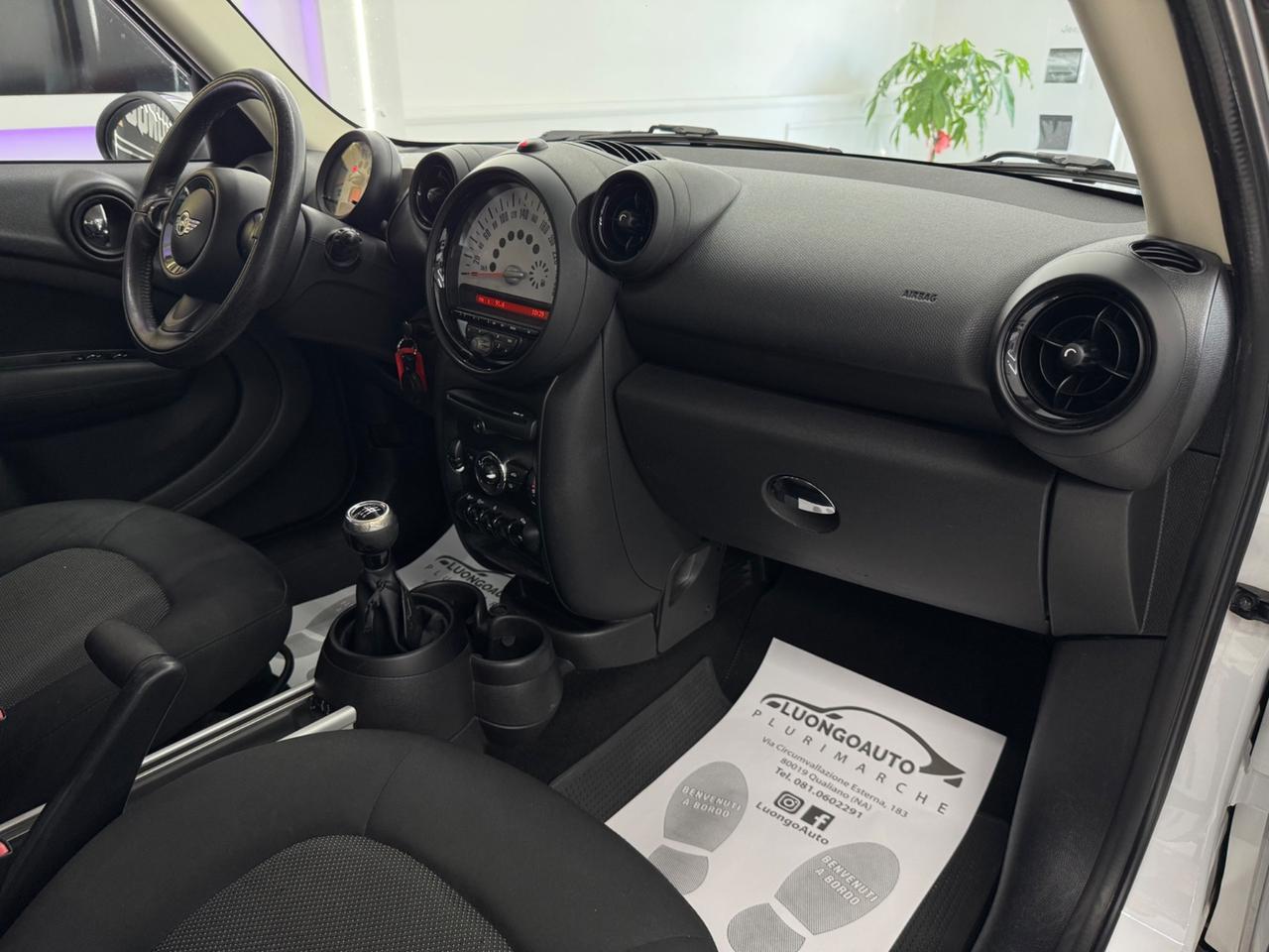 Mini Cooper Countryman 1.6 One D Full Optional