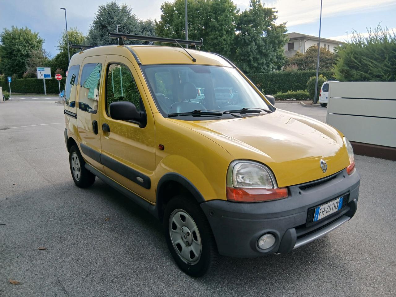 Renault Kangoo 1.9 dCi 4x4 5p. Privilège con GANCIO TRAINO