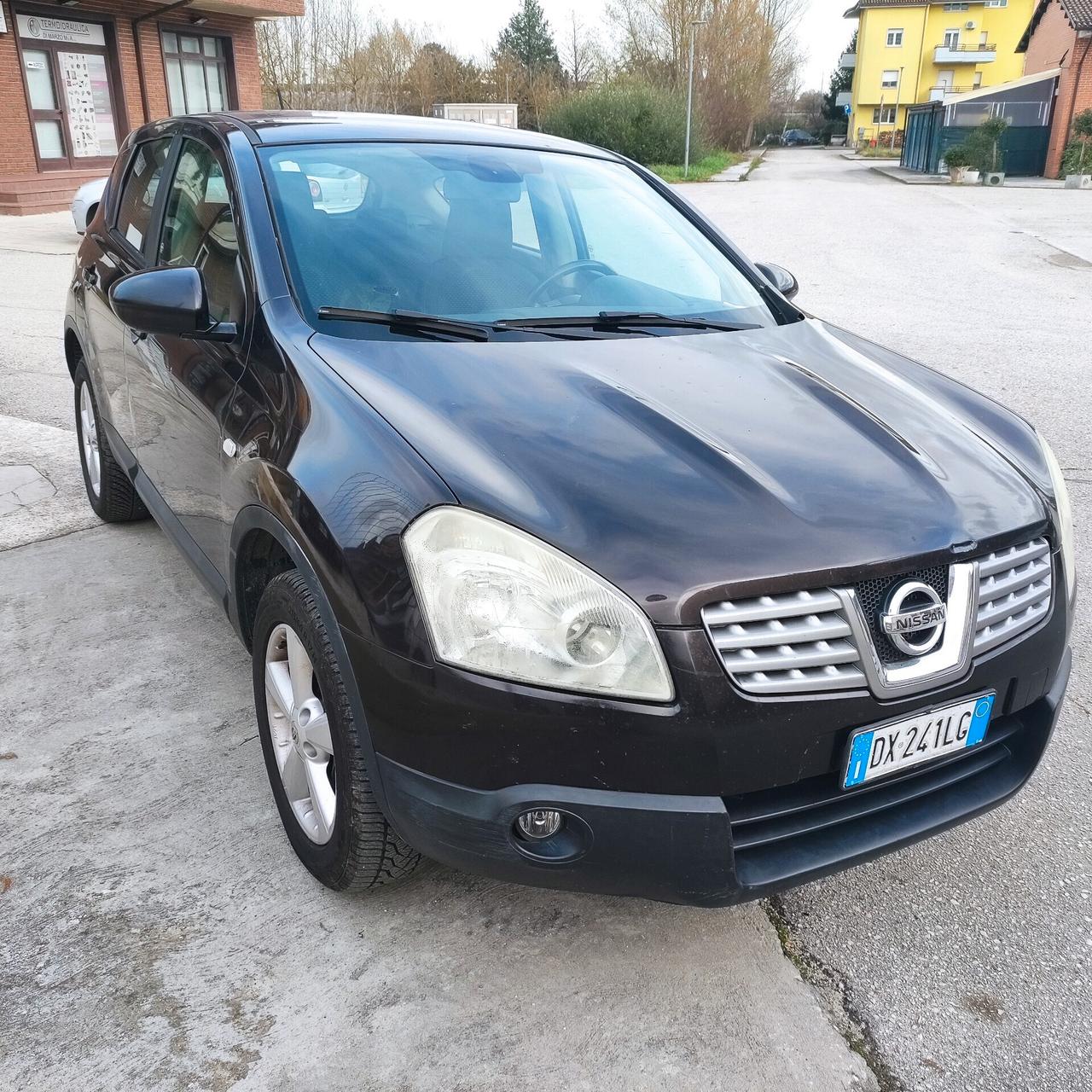 Nissan Qashqai 1.5 dCi Visia