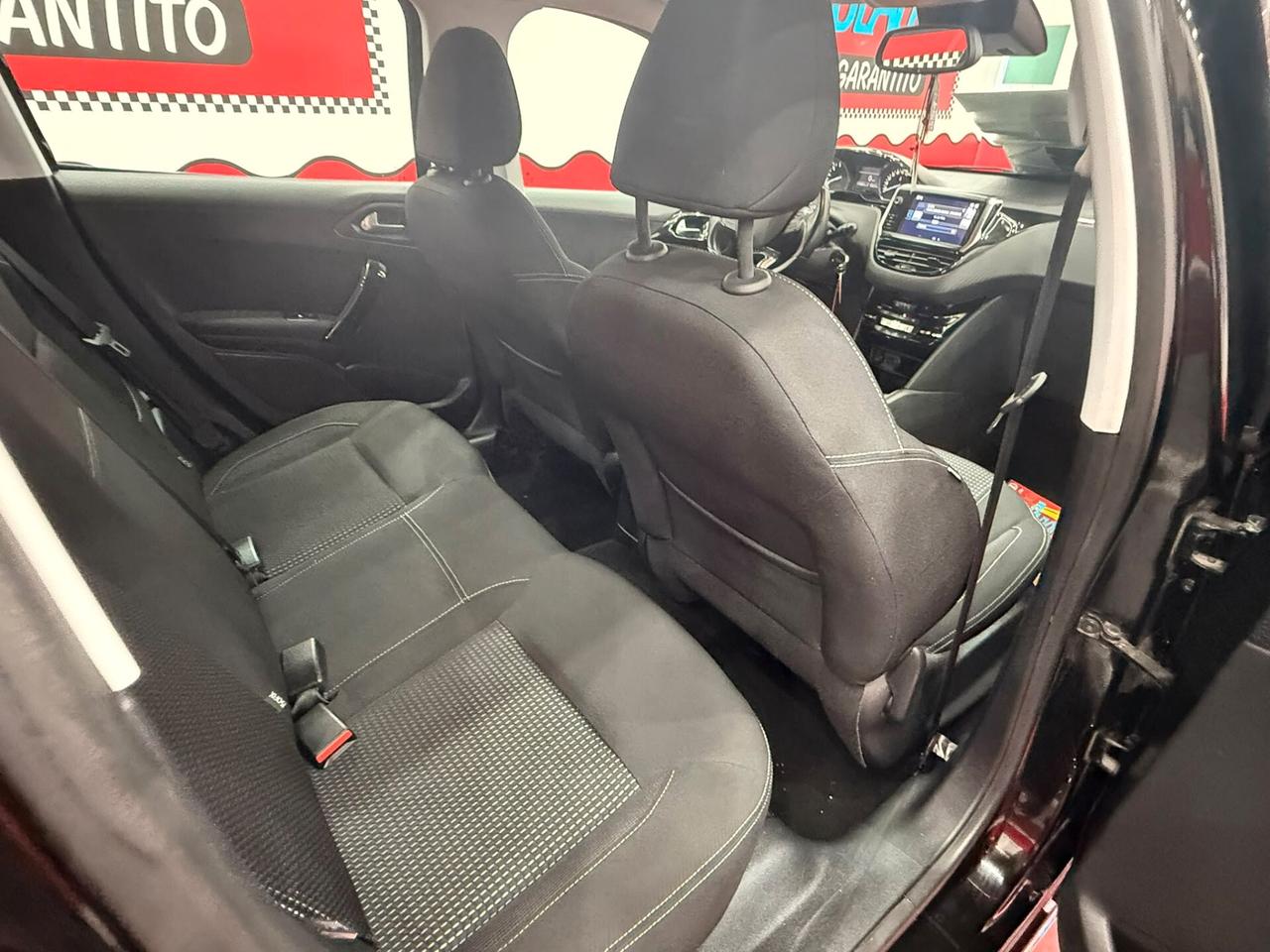 Peugeot 208 1.2 PureTech 82cv Allure - 2016
