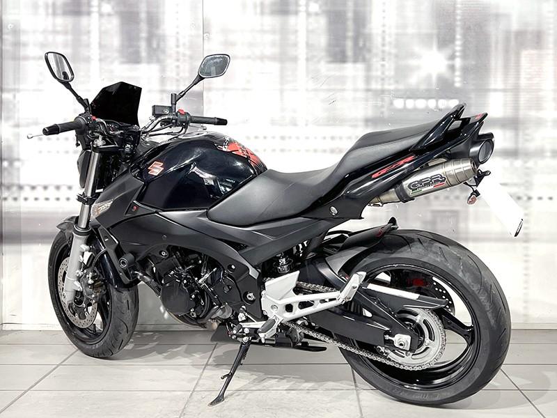 Suzuki GSR 600