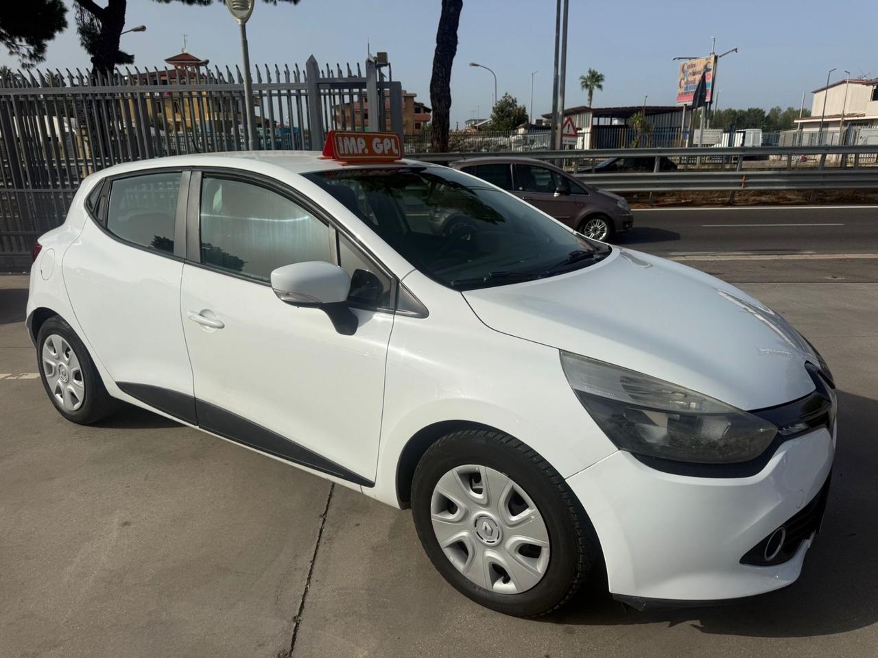 Renault Clio 1.2 75CV GPL