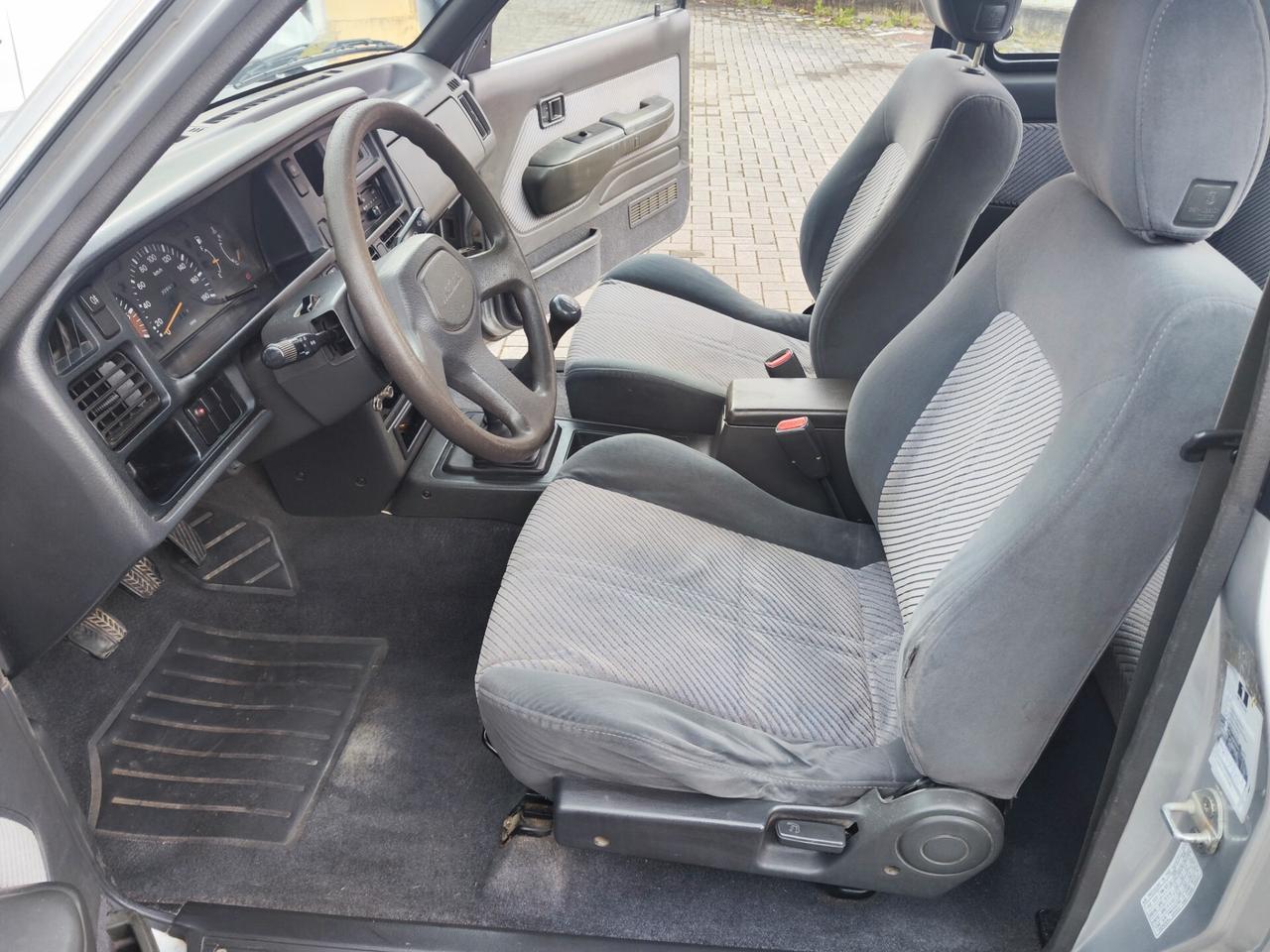 Mazda Pick Up 2500 4x4 doppia cabina