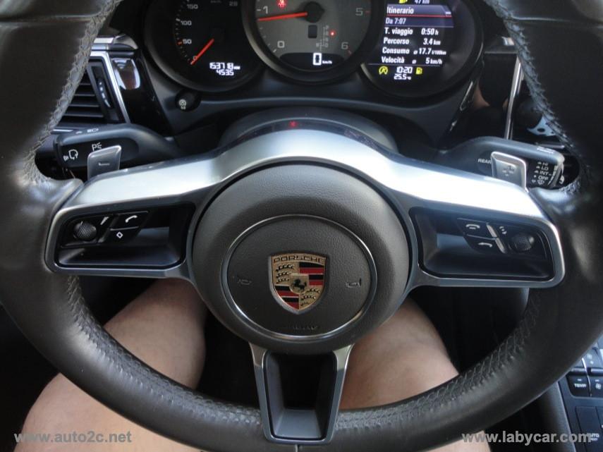 PORSCHE Macan 3.0 S