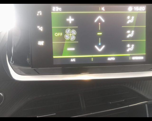 PEUGEOT 2008 II 2020 - 1.2 puretech Allure Navi Pack s&s 130c