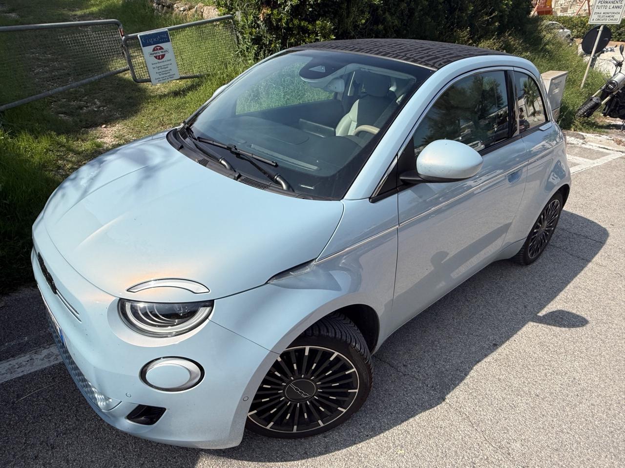 Fiat 500 500e Cabrio La Prima - prezzo assurdo !