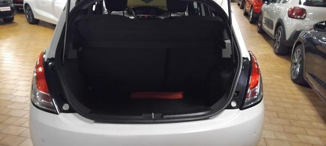 LANCIA Ypsilon 1.2 69 CV 5 porte Gold