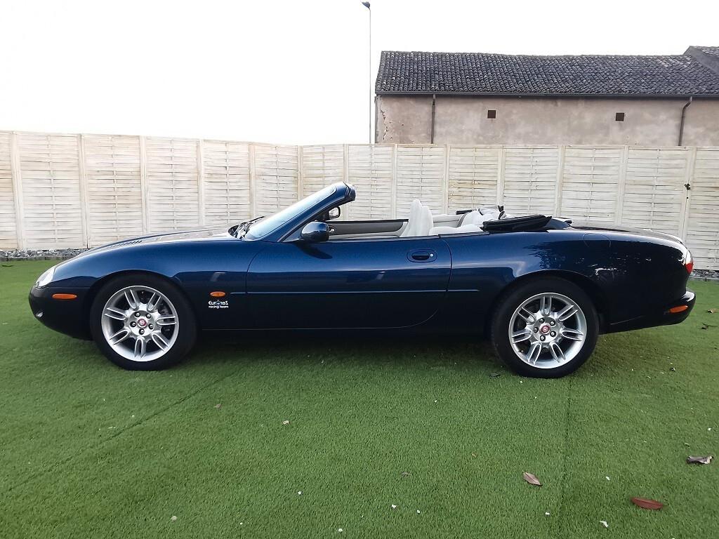 Jaguar XK XKR CONVERTIBILE V8 SUPERGHARGER (PRIMA SERIE)