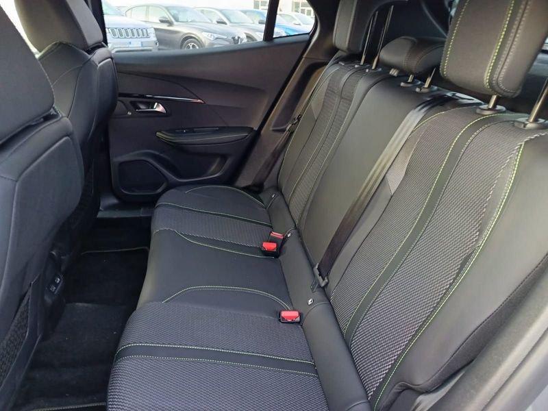 Peugeot 2008 2008 PureTech 130 S&S EAT8 GT