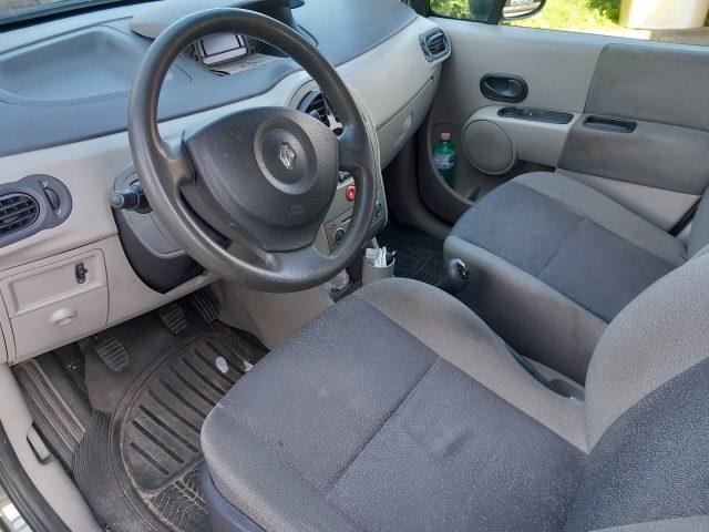 RENAULT Modus 1.2 16V Confort Authentique....motore 30000 km