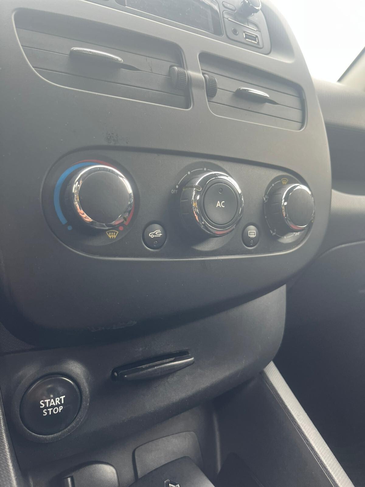 Renault Clio 4a serie 2013