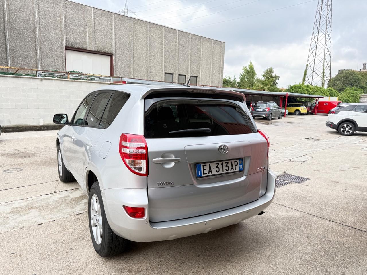 Toyota RAV 4 RAV4 2.2 D-4D 150 CV DPF 4X4