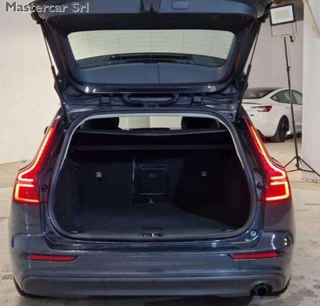 VOLVO V60 V60 II 2019 2.0 d3 Business geartronic - FT476ZA