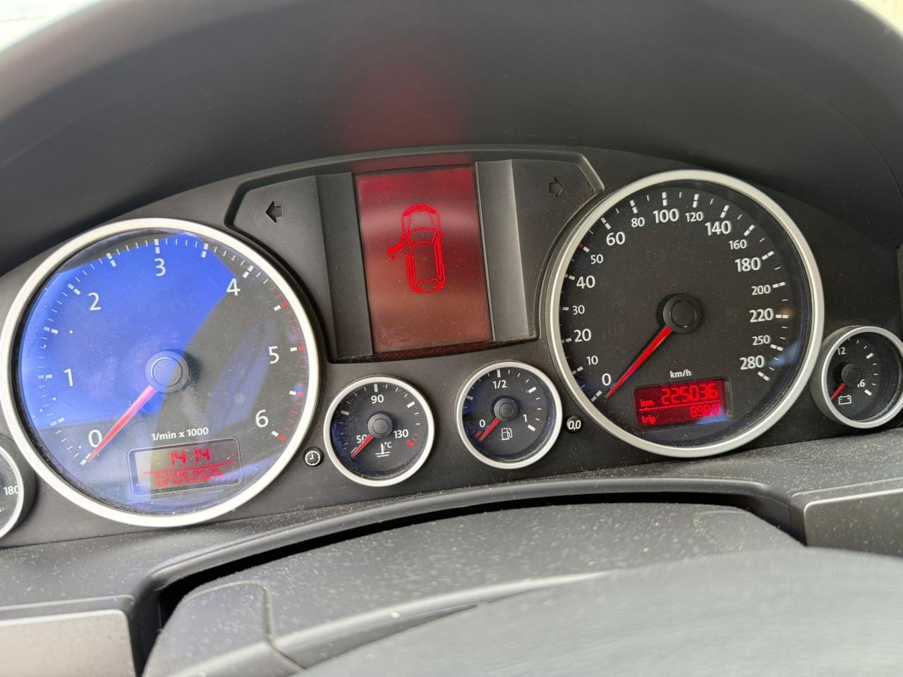 Volkswagen Touareg 2.5 R5 TDI DPF