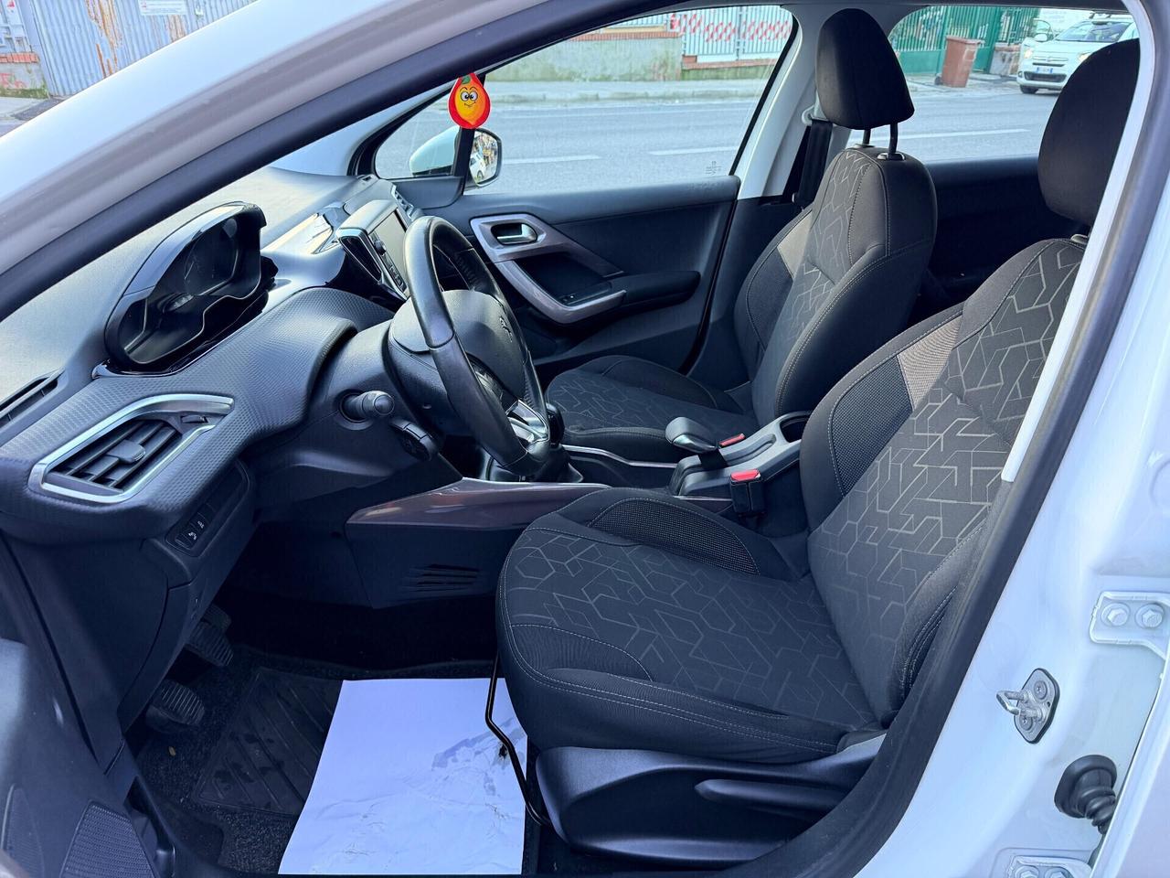 Peugeot 2008 PureTech 82 Allure