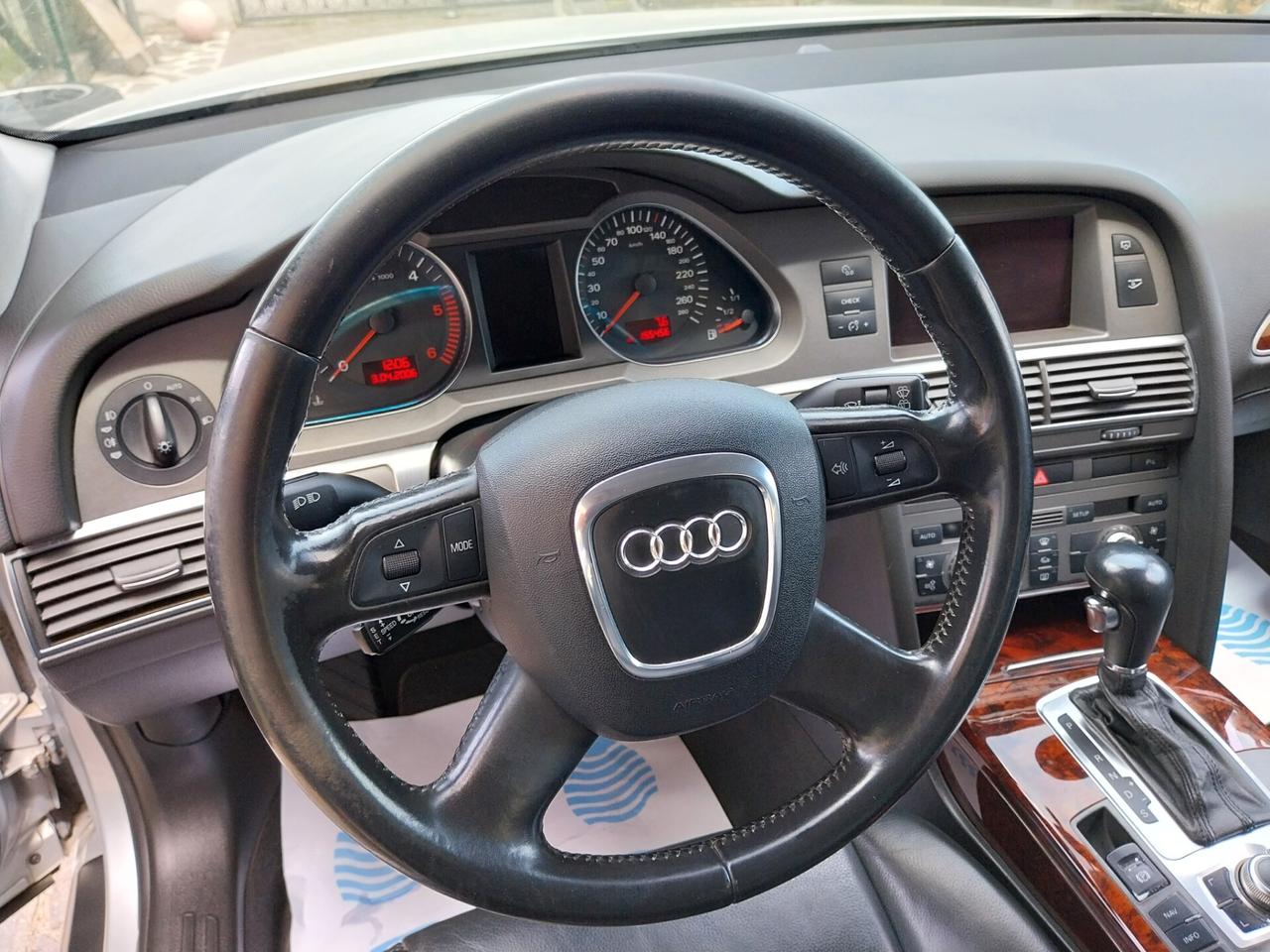 Audi A6 Avant 3.0 V6 TDI quattro tiptronic