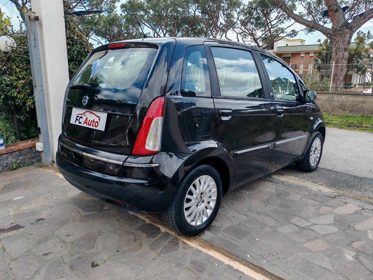 Lancia MUSA 1.4 8V Ecochic (GPL) Gold 2012