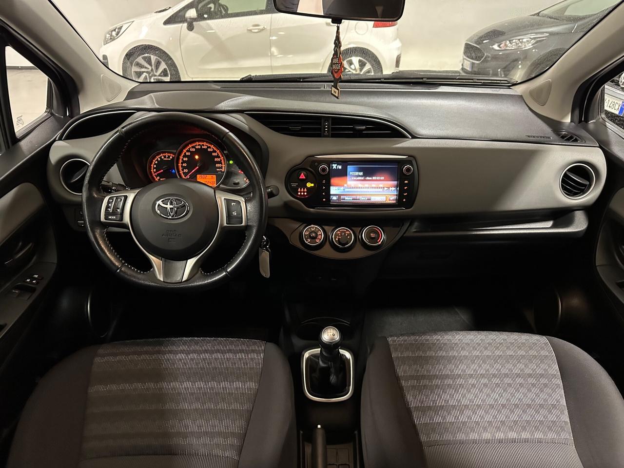 Toyota Yaris 1.0 5 porte Lounge
