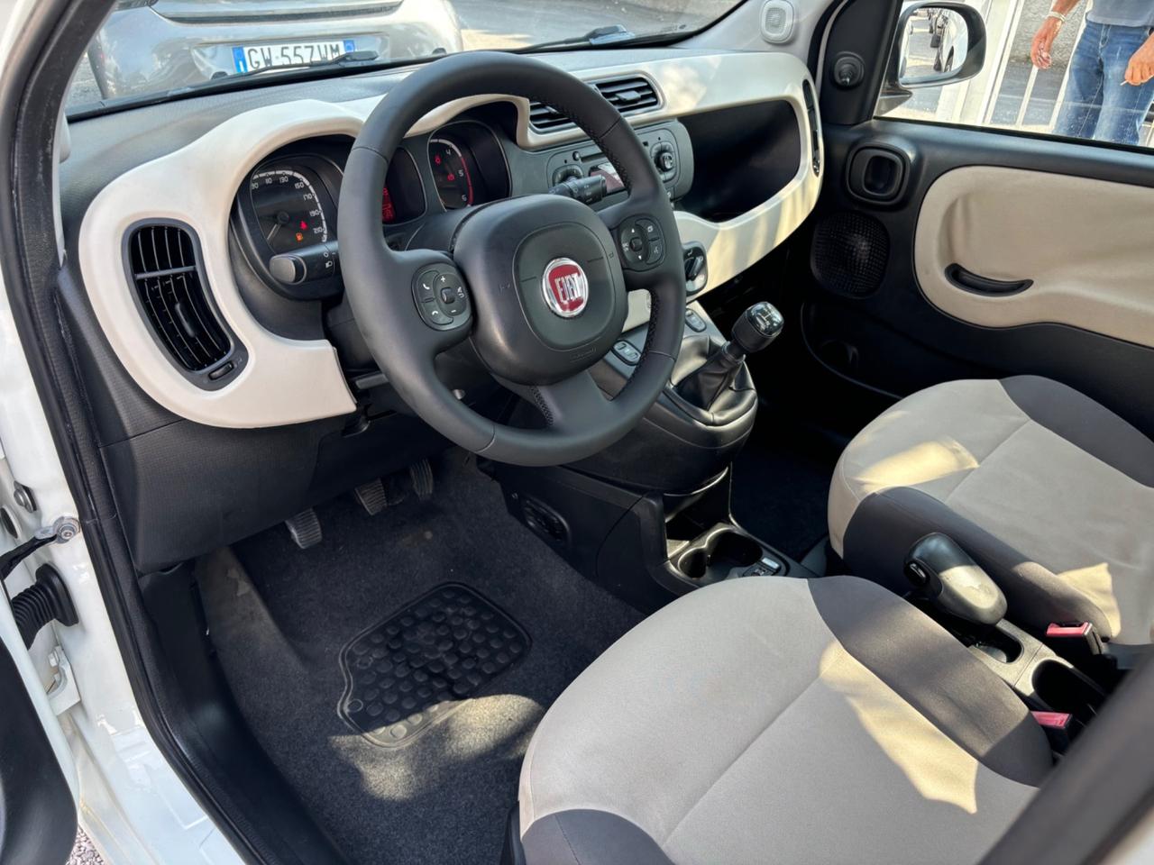 FIAT PANDA 1.3 MJ 75CV 150.000KM COM AL VOLANTE