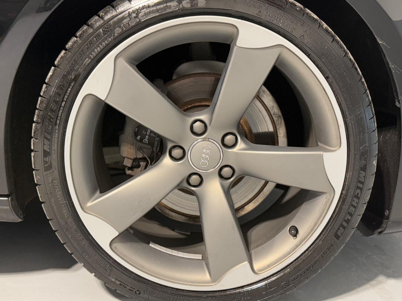 Audi A5 Cabrio 2.0 TDI S Line