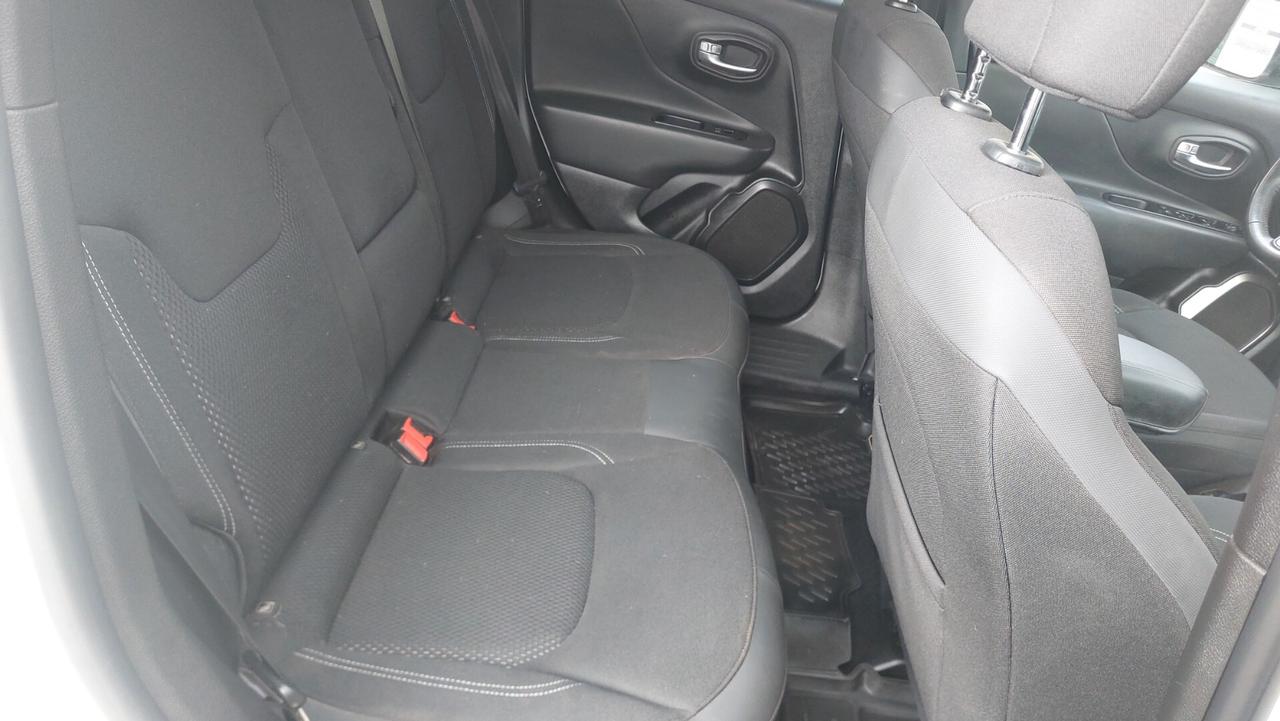 Jeep Renegade LIMITED CON FARI LED