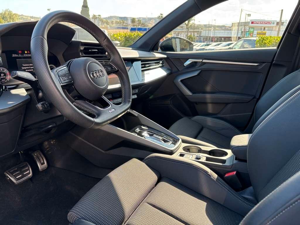 Audi A3 SPB 30 TDI S line edition 2025 / KM 25.000 IVA ESPOSTA Tua a solo 369 Euro al mese
