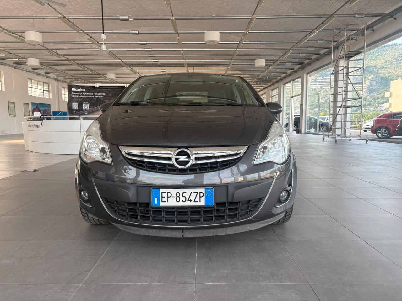 Opel Corsa 1.2 5 porte Edition