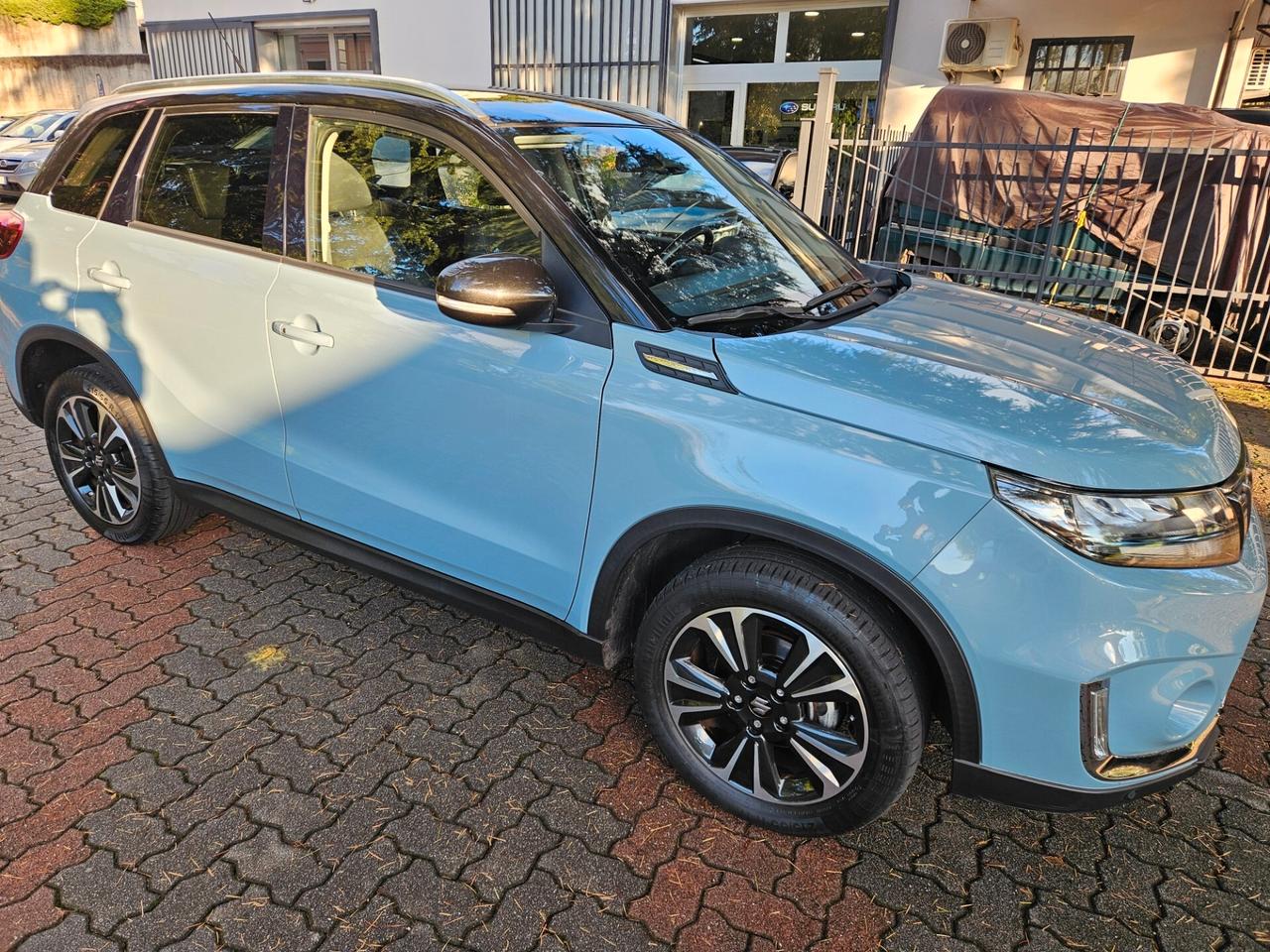 Suzuki Vitara 1.4 Hybrid Top