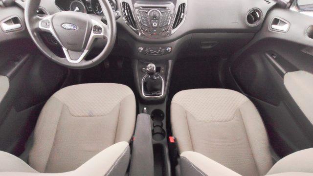 FORD Tourneo Courier 1.5 TDCI 75 CV Titanium